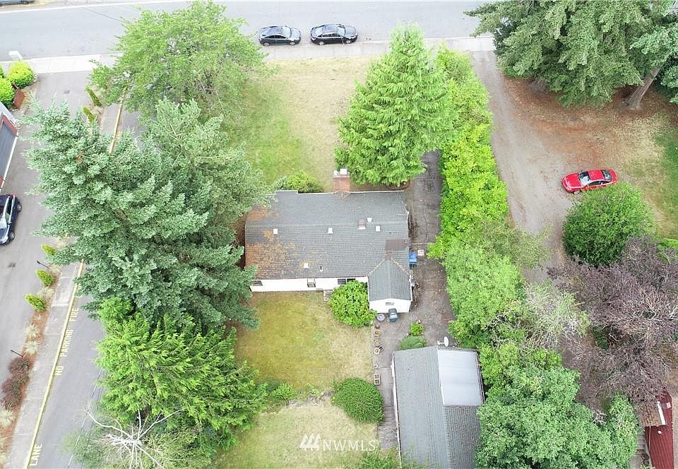 2nd image of 17712 12th Ave NE