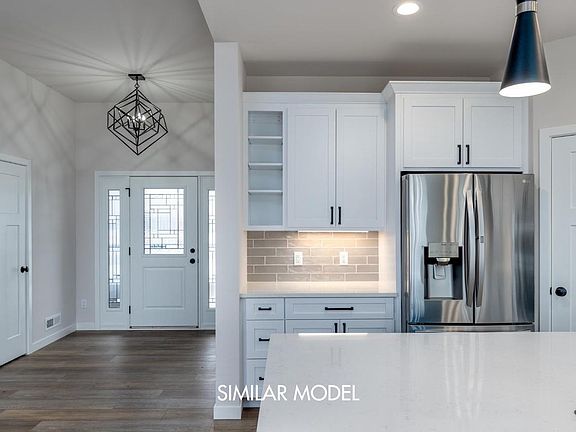 3rd image of 445 Foxfield Court