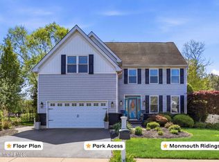 7 Dayna Ct, Howell, NJ 07731