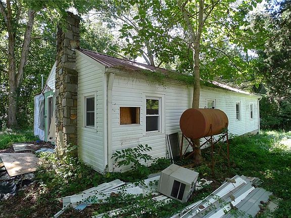 4th image of 115 N Arlington Ave