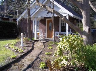 110 Camberwell Dr, Pittsburgh, PA 15238