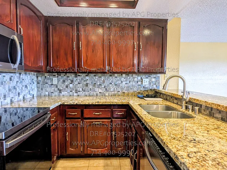 7113 Apricot Dr — Photo 22