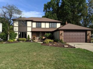 2759 Brantwood Dr, Westlake, OH 44145