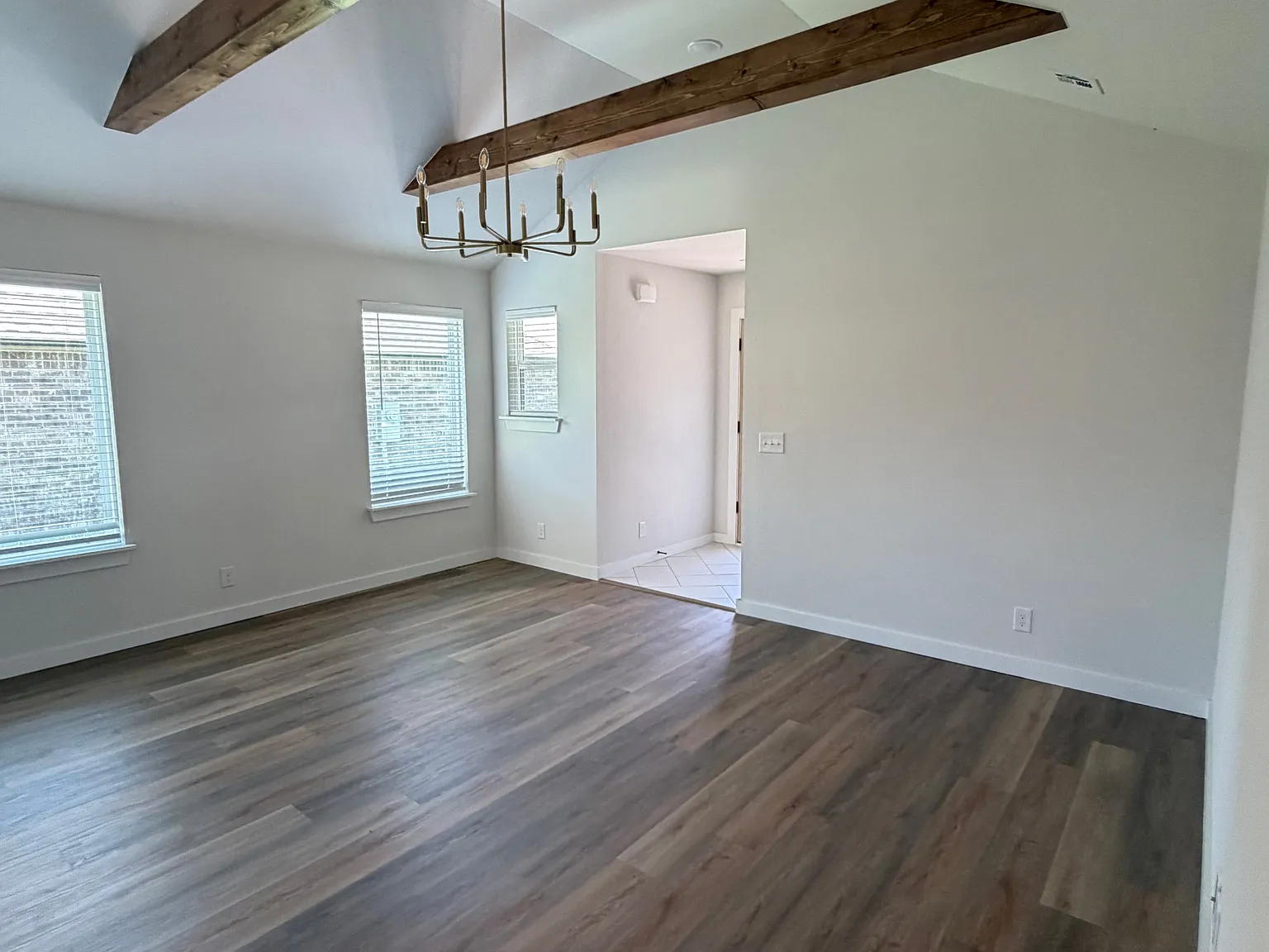7705 E 91st St N - New & Cute! 3/2/2 In Owasso Schools, Comm. Pool! — Photo 3