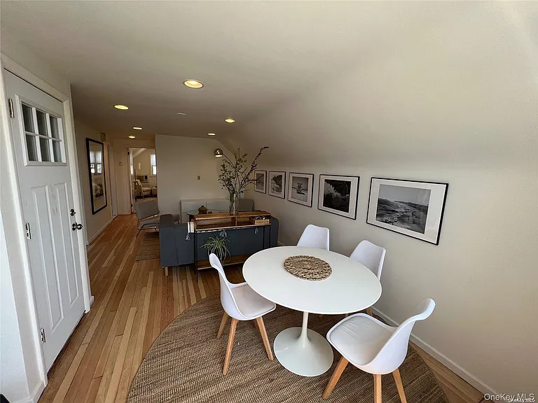 545 E Park Ave — Photo 9