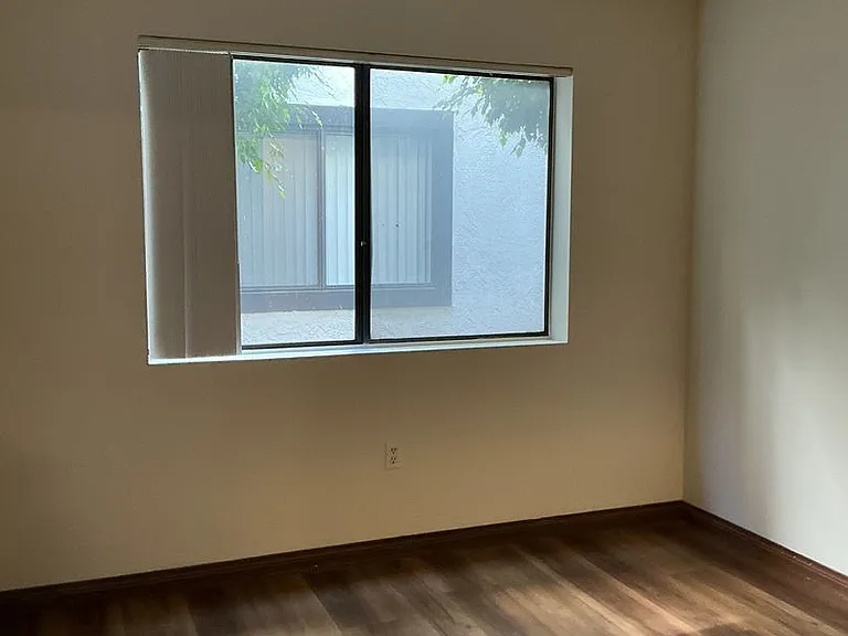 17200 Newhope St #110 — Photo 9