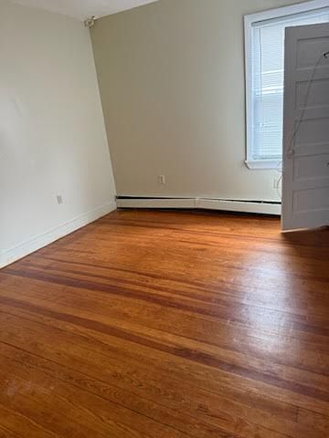 1st image of 54 Marietta St Floor 1
