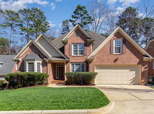 5624 Bennettwood Ct, Raleigh, NC 27612