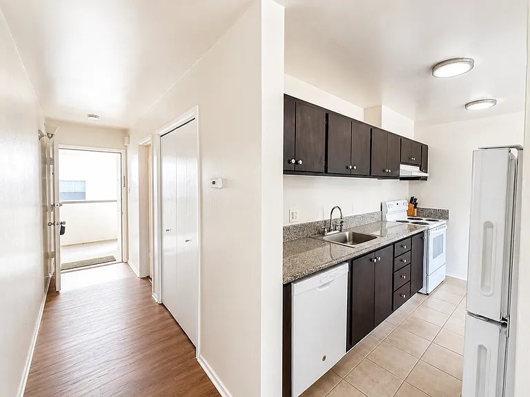 2500 Dana St #4 — Photo 4