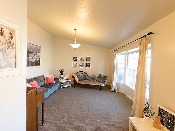 LR with natural light  