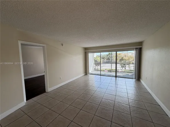 4255 N University Dr APT 310, Fort Lauderdale, FL 33351