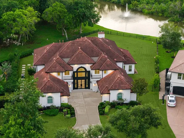 19 Sanctuary Trl, Missouri City, TX 77459
