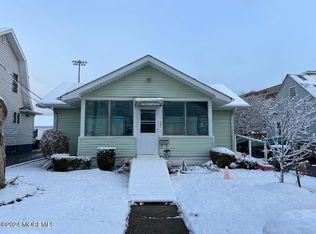 21 Woolley Ave, Long Branch, NJ