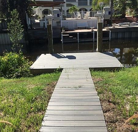 3rd image of 416 Flamingo Cir