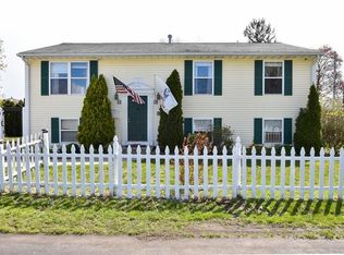 3 Snow St, Pawtucket, RI 02861