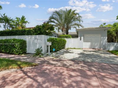 4756 Alton Rd, Miami Beach, FL, 33140