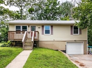 105 Hardy St, Knob Noster, MO 65336
