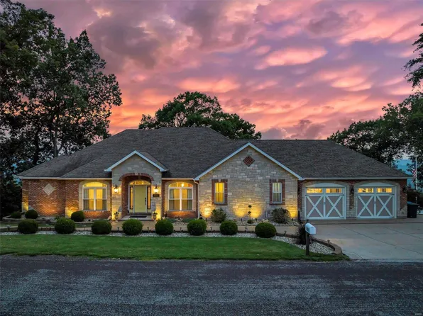 3321 Franks Ct, House Springs, MO 63051