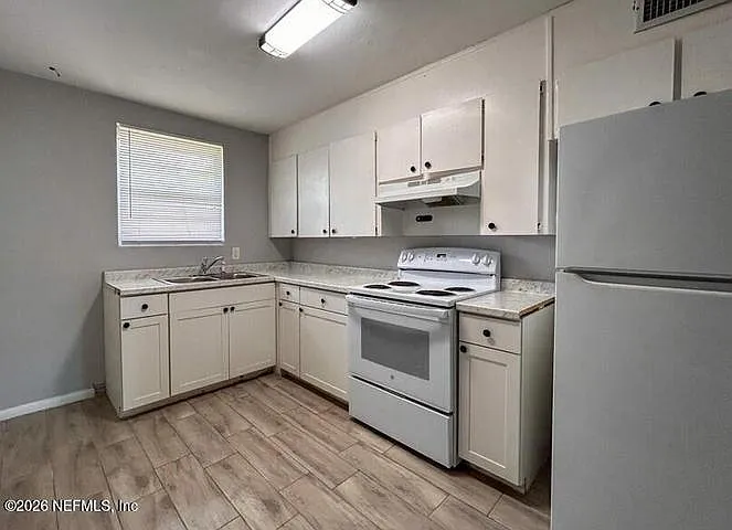 1134 Woodruff Ave #3 — Photo 4