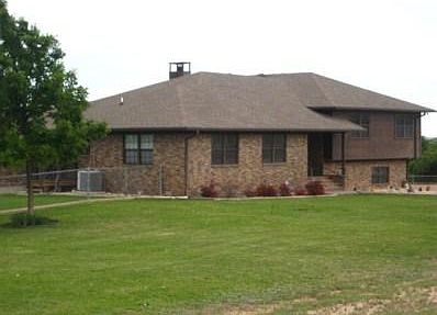 1st image of 566 Northwest Dr
