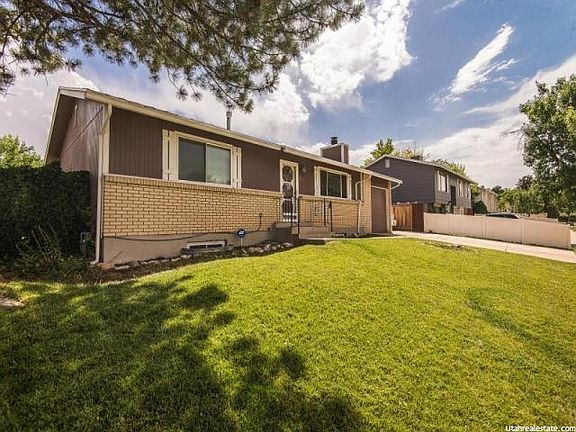 2nd image of 5511 W Lockwood Dr