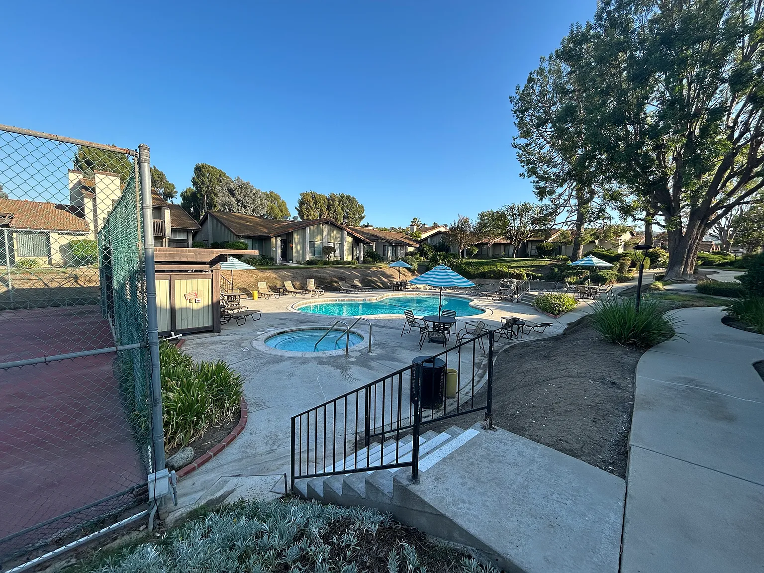 2 bed, 1146 sqft, $2,950 — Photo 3