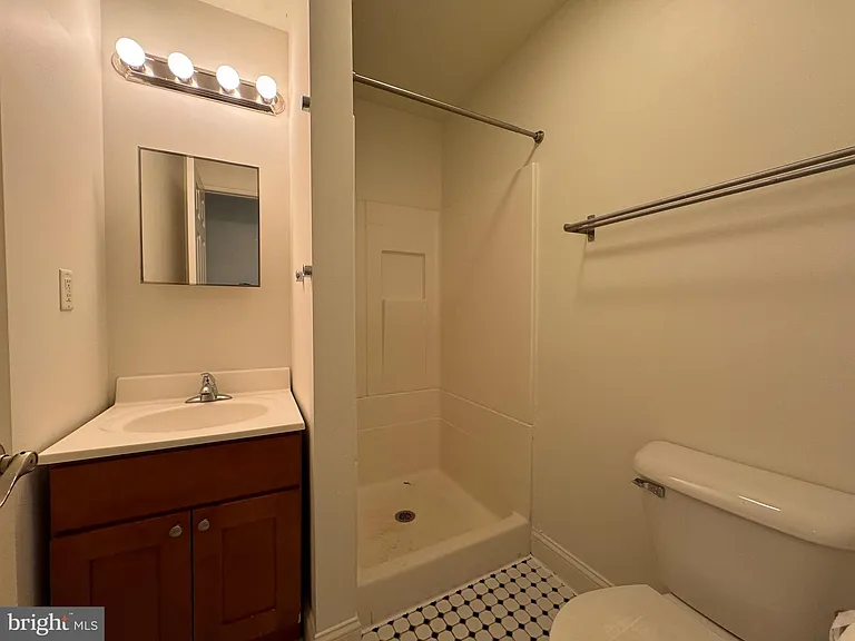 1131 W Nevada St #2 — Photo 15