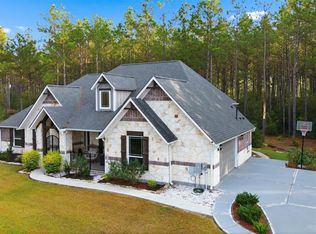 15516 Forest Grove Dr, Willis, TX 77378