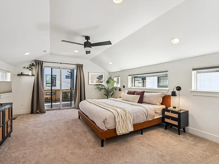 1580 N Lowell Blvd #2 — Photo 35