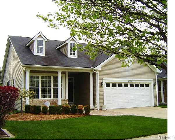 1st image of 4003 Hillsdale Dr