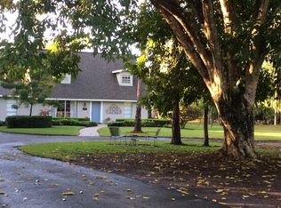 2550 Coach House Ln, Naples, FL 34105