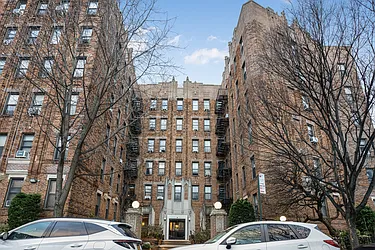 570 Westminster Road, #D17