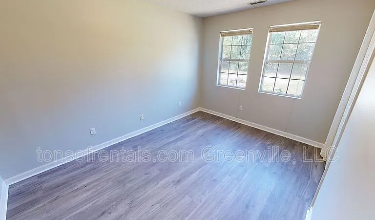 1552 Shoally Creek Rd — Photo 6