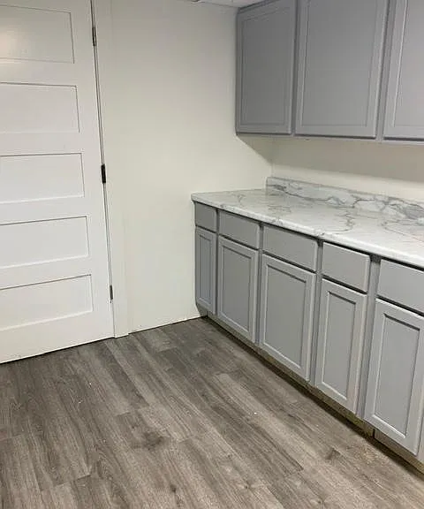 441 Woodward Ave #B — Photo 24
