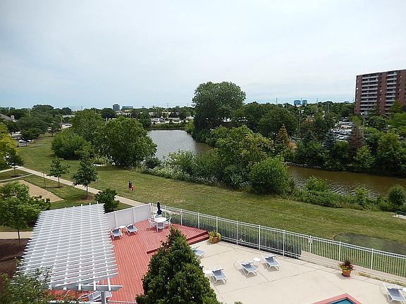 5th image of 75 Kristin Cir Unit 425