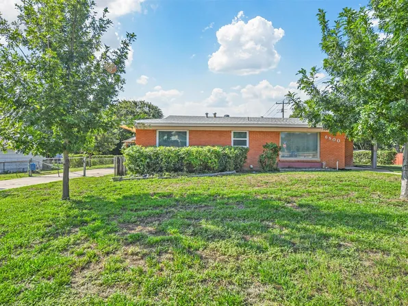 6800 Park Place Dr, Richland Hills, TX 76118