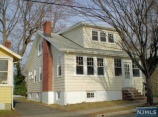 26 Stone St, Bloomfield, NJ 07003