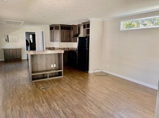 400 W Terrace Dr #27, Bloomington, IN 47403