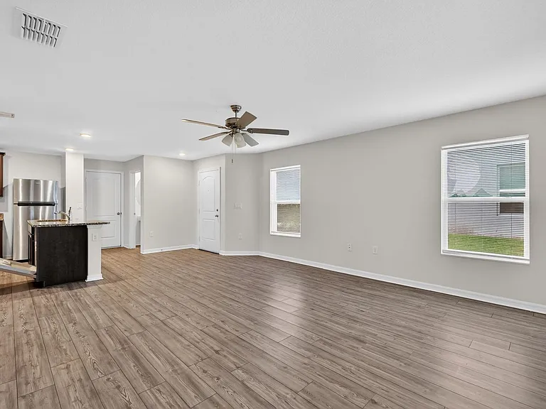 1604 Wynford Cir — Photo 7