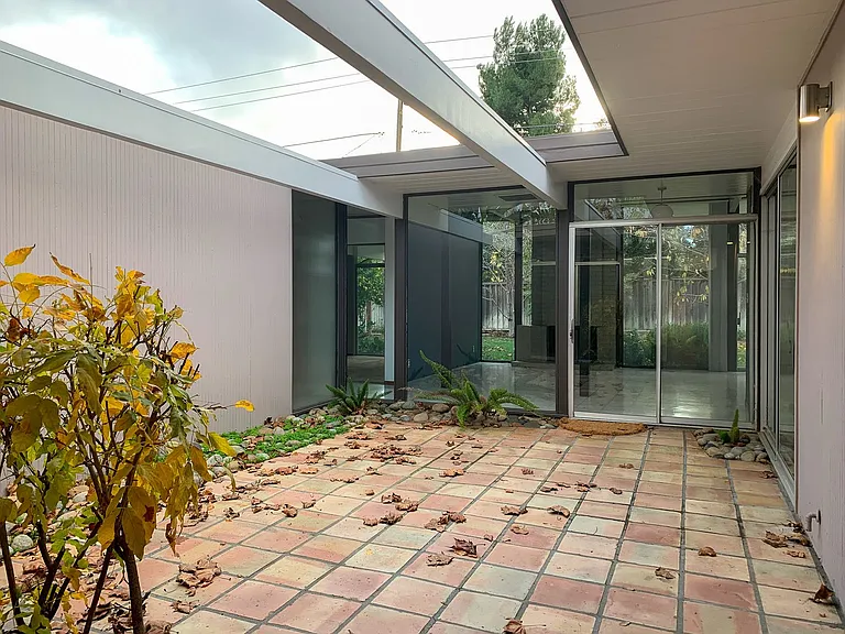 2381 Booksin Ave — Photo 2