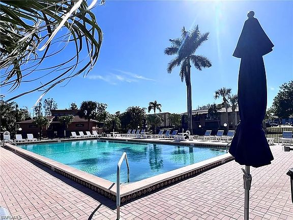 4th image of 6496 Royal Woods Dr APT 1