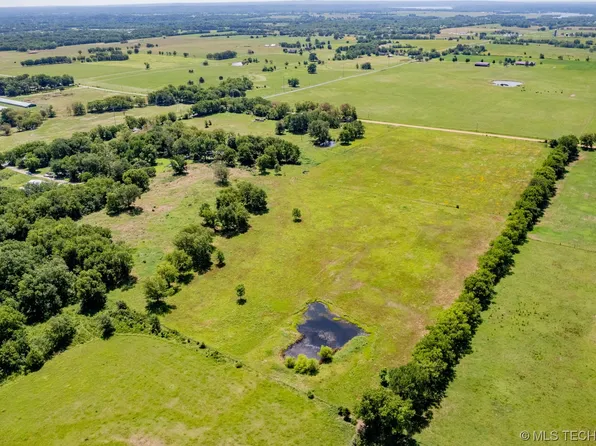 380 East Rd, Big Cabin, OK 74332