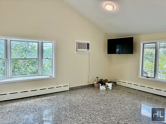 3rd image of 95-06 158th Ave #1