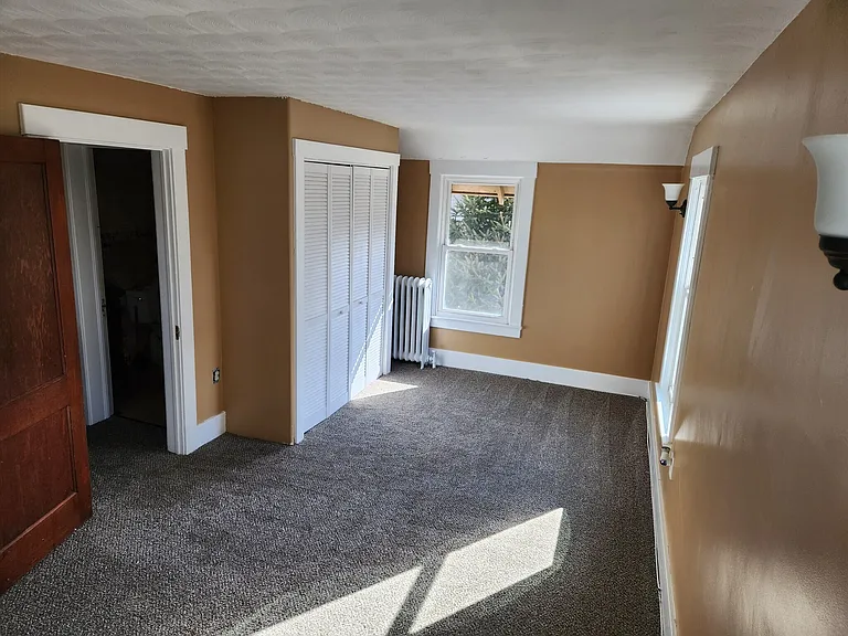 4607 James St #1 — Photo 13
