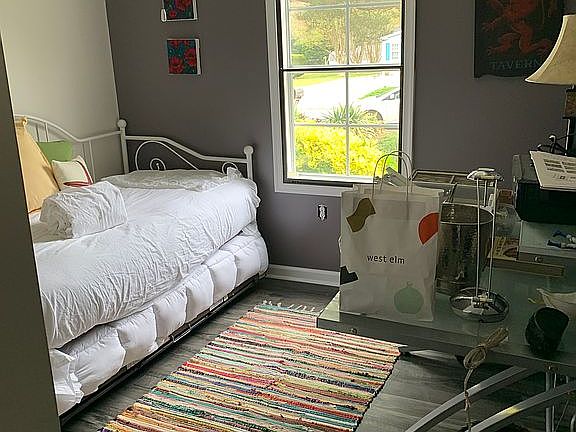 office/3rd bedroom