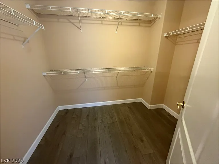 2381 Goldfire Cir — Photo 38