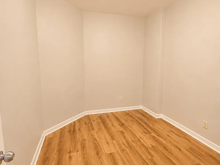 227 W Riverside Ave #215 — Photo 6