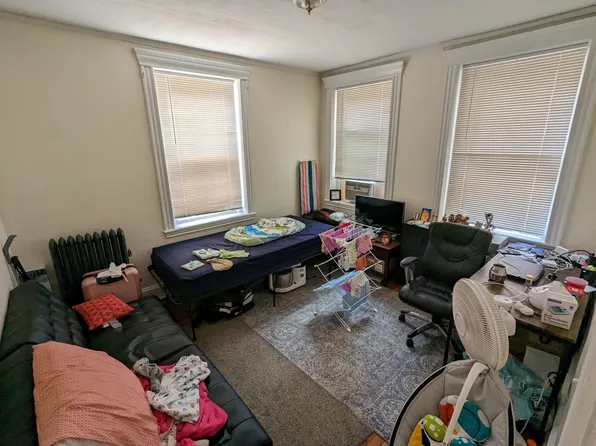 364 Riverway, Boston, MA