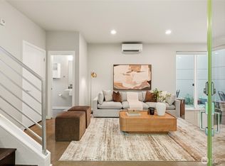 1806 25th Avenue #A, Seattle, WA 98122