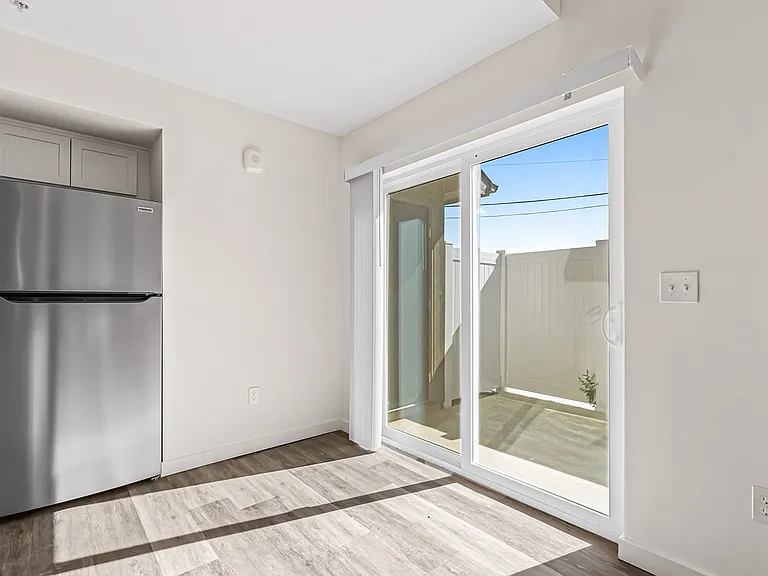 Midway Townhomes — Photo 59